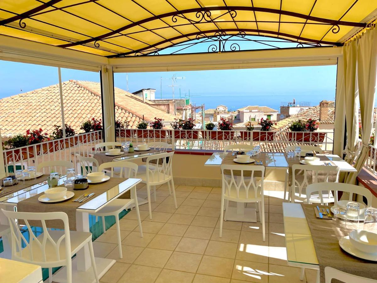Residenza Il Barone Bed and Breakfast Tropea Buitenkant foto