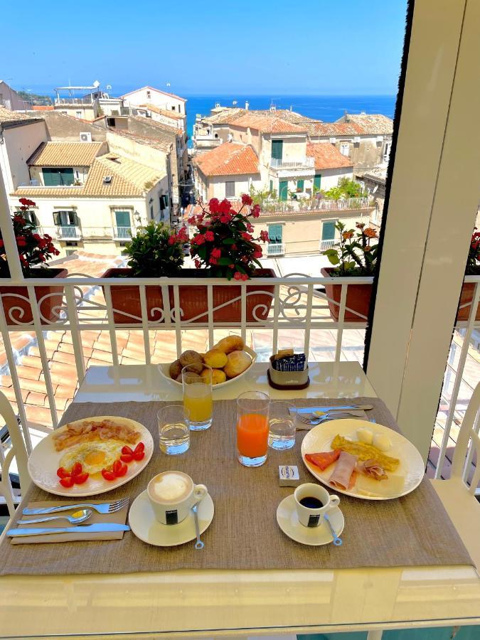 Residenza Il Barone Bed and Breakfast Tropea Buitenkant foto