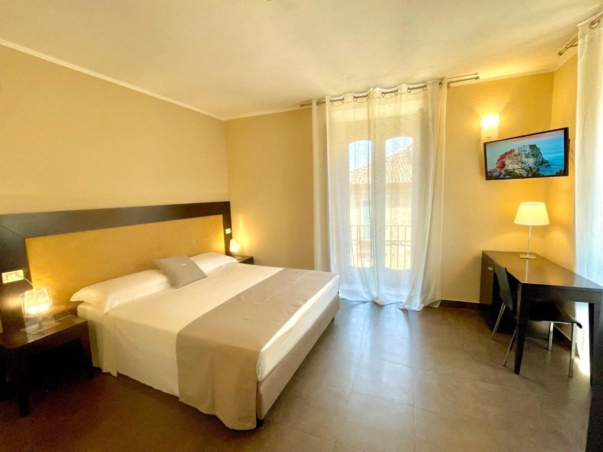 Residenza Il Barone Bed and Breakfast Tropea Buitenkant foto